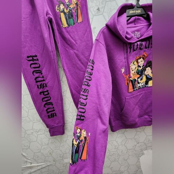 New Women's Halloween Hocus-Pocus Hoodie and Joggers Track Suit, Size M 7-9 - Picture 6 of 12